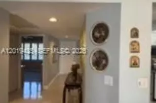 1400 SW 131st Way, Pembroke Pines, FL 33027 - Photo 5