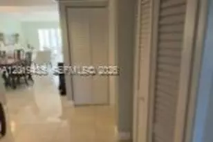 1400 SW 131st Way, Pembroke Pines, FL 33027 - Photo 9