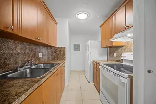 7256 SW 94th Pl, Miami, FL 33173 - Photo 7