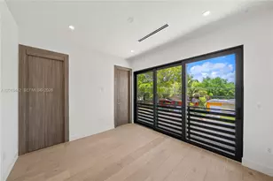 280 NW 47th St, Miami, FL 33127 - Photo 33