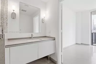 68 SE 6th St #2702, Miami, FL 33131 - Photo 67