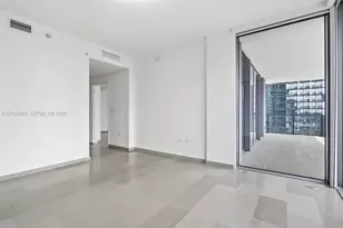 68 SE 6th St, Miami, FL 33131 - Photo 51
