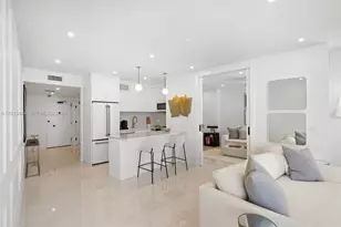 5255 Collins Ave, Miami Beach, FL 33140 - Photo 11