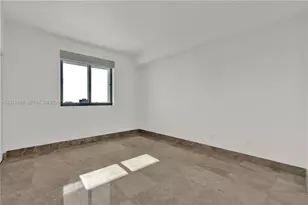 601 NE 36th St, Miami, FL 33137 - Photo 17