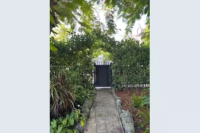 410 NW 31st St # 2, Miami, FL 33127 - Photo 15