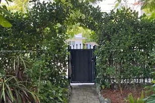 410 NW 31st St, Miami, FL 33127 - Photo 15