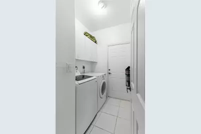 17047 NW 16th St, Pembroke Pines, FL 33028 - Photo 27