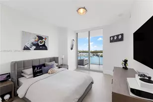 17111 Biscayne Blvd, North Miami Beach, FL 33160 - Photo 25