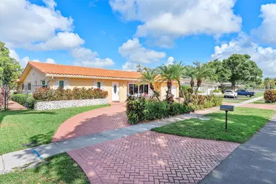 1730 NW 108th Ave, Pembroke Pines, FL 33026 - Photo 45