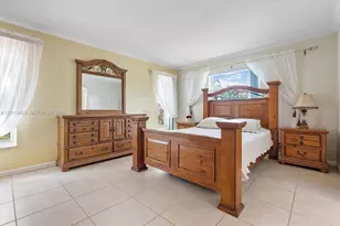 1730 NW 108th Ave, Pembroke Pines, FL 33026 - Photo 23
