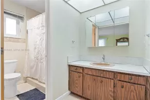 1730 NW 108th Ave, Pembroke Pines, FL 33026 - Photo 25