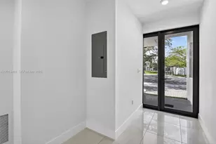 4101 N Oak Pl, Dania Beach, FL 33314 - Photo 5
