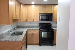 6950 Miami Gardens Dr, Hialeah, FL 33015 - Photo 3