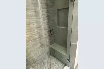6039 Collins Ave #1221, Miami Beach, FL 33140 - Photo 15
