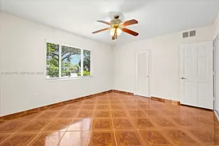 305 NW 111th St, Miami Shores, FL 33168 - Photo 25