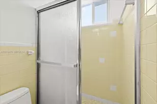 305 NW 111th St, Miami Shores, FL 33168 - Photo 23