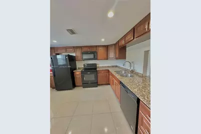 443 NE 195th St #345, Miami, FL 33179 - Photo 3