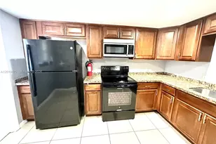 443 NE 195th St, Miami, FL 33179 - Photo 1