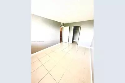 443 NE 195th St #345, Miami, FL 33179 - Photo 29