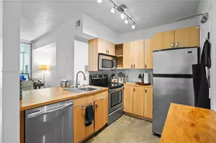 1200 West Ave, Miami Beach, FL 33139 - Photo 9