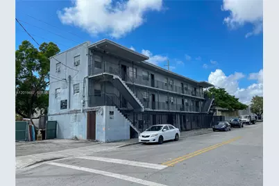 220 NW 11th Ter, Miami, FL 33136 - Photo 7