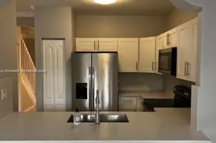 110 SW 109th Ave, Sweetwater, FL 33174 - Photo 11