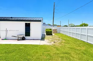 1881 NW 157th St, Miami Gardens, FL 33054 - Photo 17