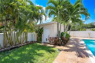 3021 N 72nd Way, Hollywood, FL 33024 - Photo 23