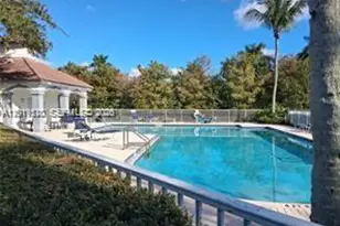 5245 SW 38th Ave, Hollywood, FL 33312 - Photo 19