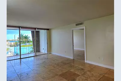 1865 79 St  Cswy #5 i, North Bay Village, FL 33141 - Photo 7