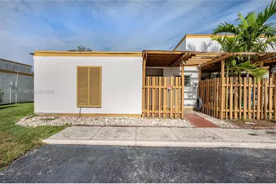 1220 SW 131st Place Cir W #1220, Miami, FL 33184 - Photo 31
