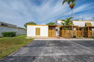 1220 SW 131st Pl Cir W, Miami, FL 33184 - Photo 29