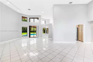 1256 S Manor Dr S, Weston, FL 33326 - Photo 3