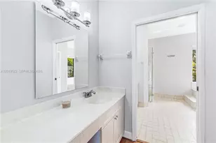 1256 S Manor Dr S, Weston, FL 33326 - Photo 25