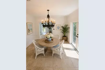31 NE 46th St, Miami, FL 33137 - Photo 9
