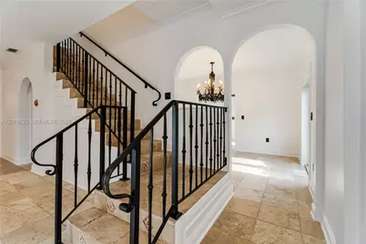 31 NE 46th St, Miami, FL 33137 - Photo 17