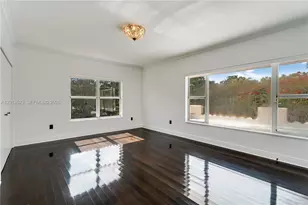 31 NE 46th St, Miami, FL 33137 - Photo 27