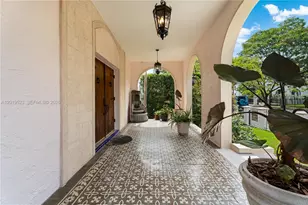 31 NE 46th St, Miami, FL 33137 - Photo 5