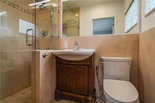 475 S Shore Dr, Miami Beach, FL 33141 - Photo 29