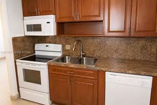 447 NE 195th St, Miami, FL 33179 - Photo 9