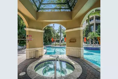 19501 W Country Club Dr #2115, Aventura, FL 33180 - Photo 27