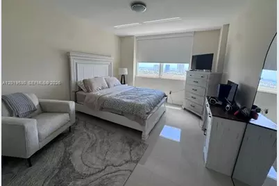 19501 W Country Club Dr #2115, Aventura, FL 33180 - Photo 15