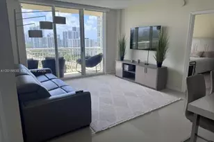 19501 W Country Club Dr, Aventura, FL 33180 - Photo 3