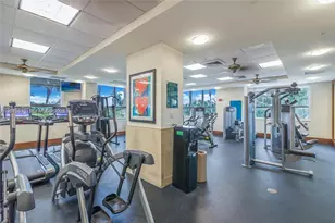 19501 W Country Club Dr, Aventura, FL 33180 - Photo 35