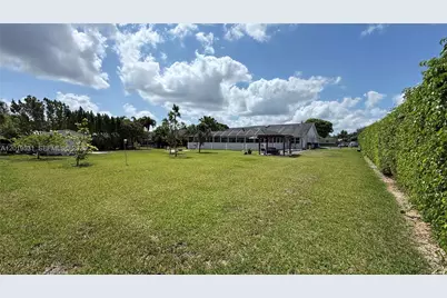 1501 NW 20th St, Homestead, FL 33030 - Photo 55