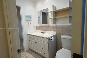5131 W Oakland Park Blvd, Lauderdale Lakes, FL 33313 - Photo 55