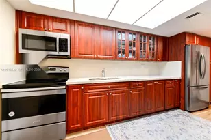 18051 Biscayne Blvd, Aventura, FL 33160 - Photo 5
