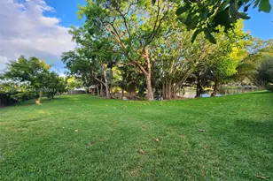 6931 SW 111th Ct, Miami, FL 33173 - Photo 5