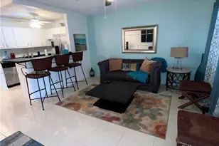 12 Dorchester A, West Palm Beach, FL 33417 - Photo 3