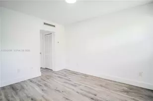 1950 NW 2nd Ct, Miami, FL 33136 - Photo 5